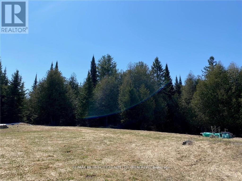 Photo 6 of 3465 Pucker Street, Greater Madawaska ON
