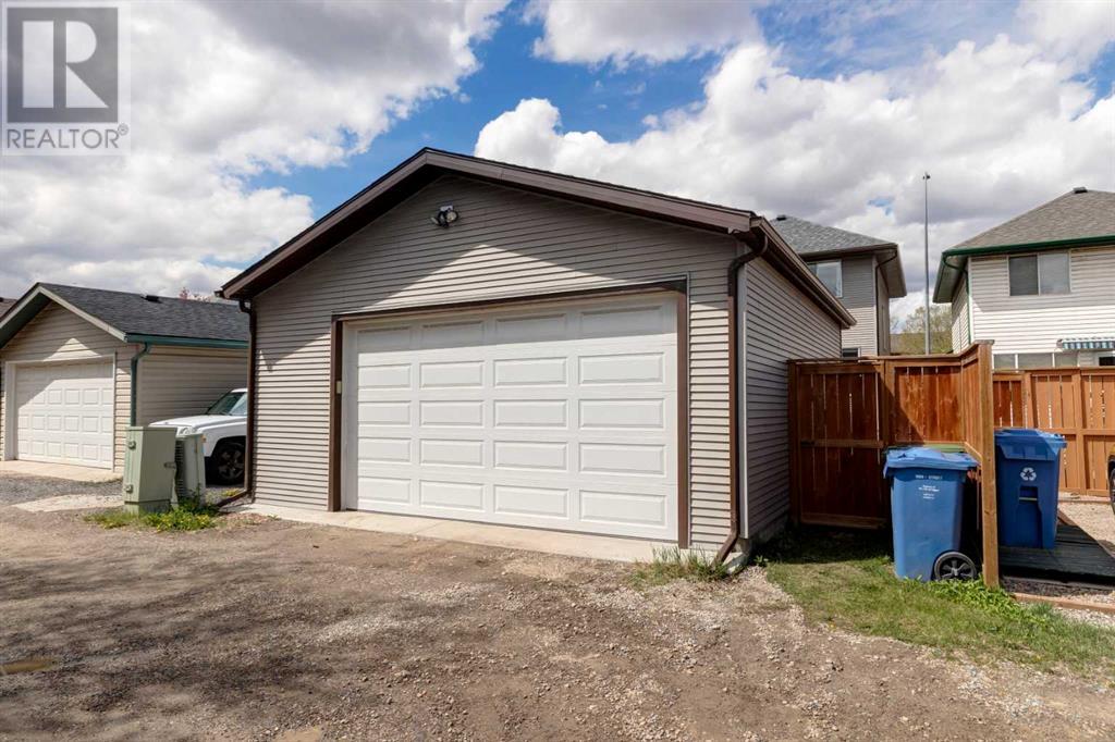 Single Family House for Sale in  Hidden Valley Link NW Hidden Valley Calgary 