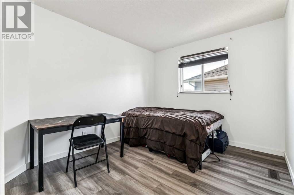 Single Family House for Sale in  Martinwood Mews NE Martindale Calgary 