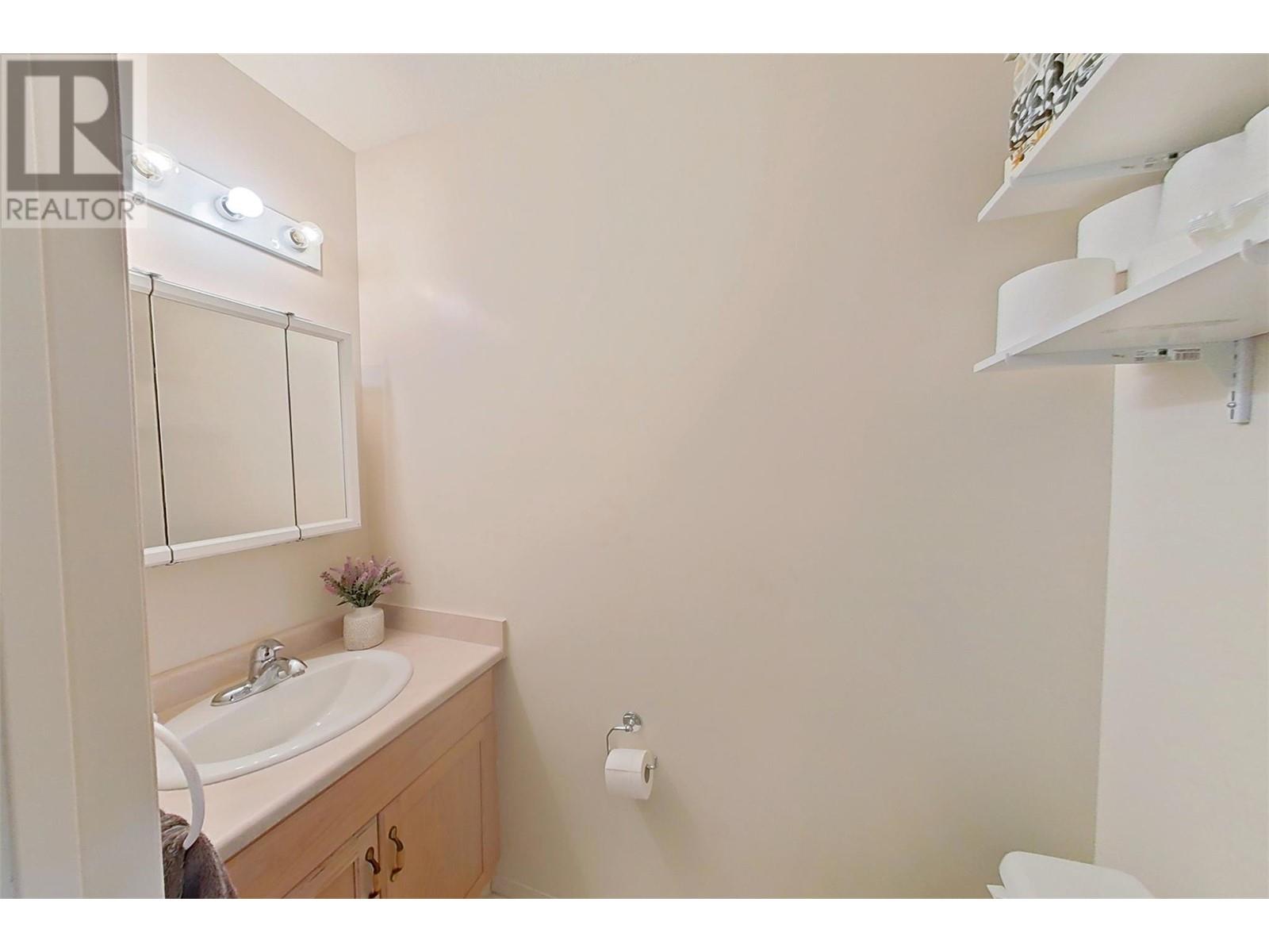 2401 12th Street N Street N Unit# 20, Cranbrook