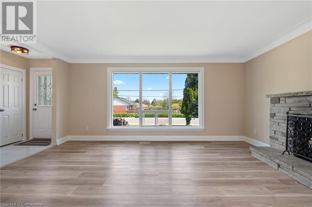 Photo 9 of 131 Sanatorium Road, Hamilton ON