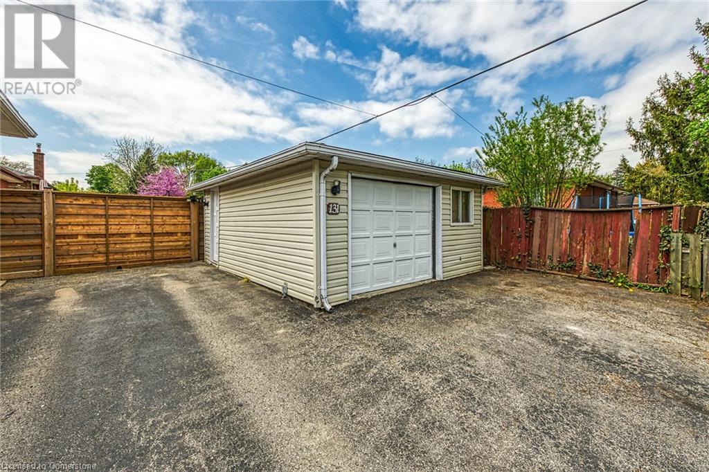 Photo 43 of 131 Sanatorium Road, Hamilton ON