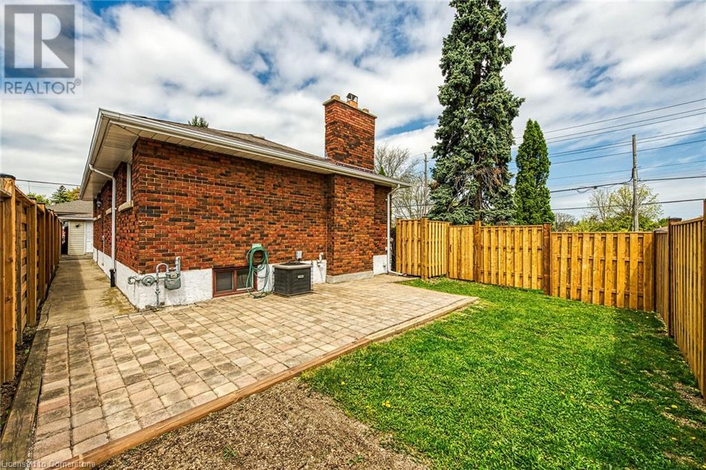 Photo 40 of 131 Sanatorium Road, Hamilton ON