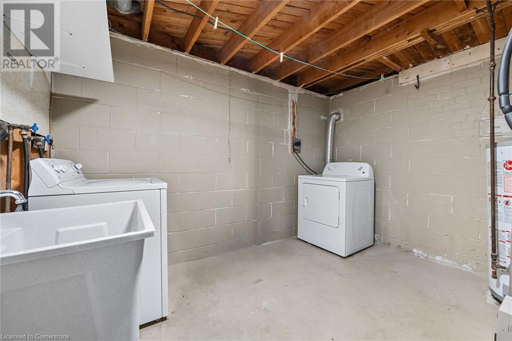 Photo 37 of 131 Sanatorium Road, Hamilton ON