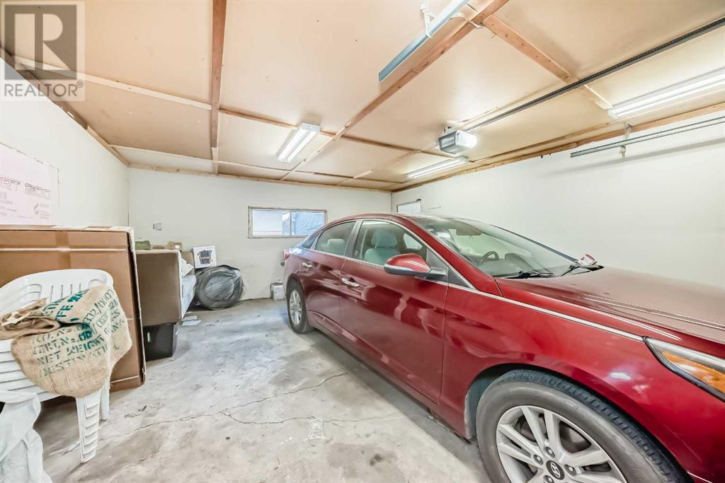 Single Family House Bungalow for Sale in   Street SE Southview Calgary 