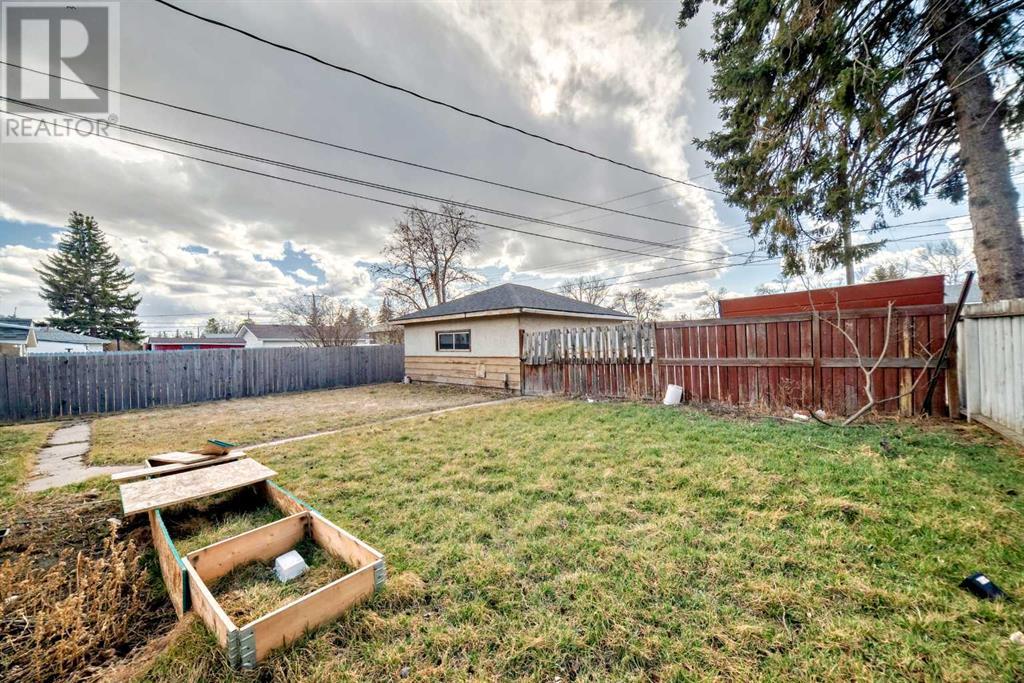 Single Family House Bungalow for Sale in   Street SE Southview Calgary 