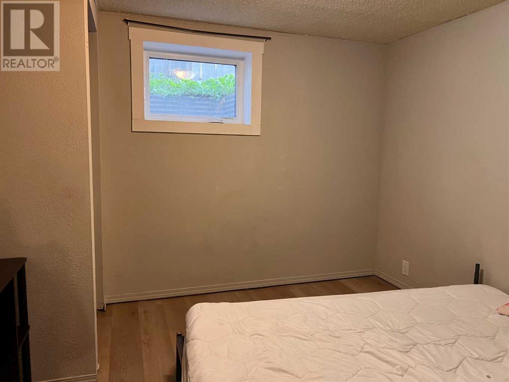 Single Family House Bungalow for Sale in   Street SE Southview Calgary 