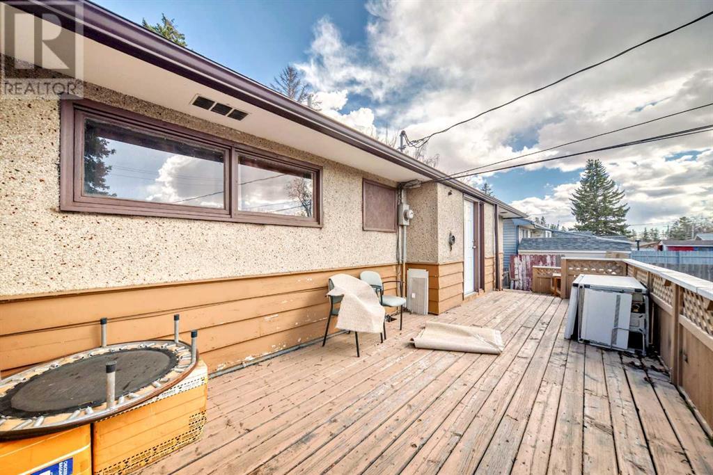 Single Family House Bungalow for Sale in   Street SE Southview Calgary 