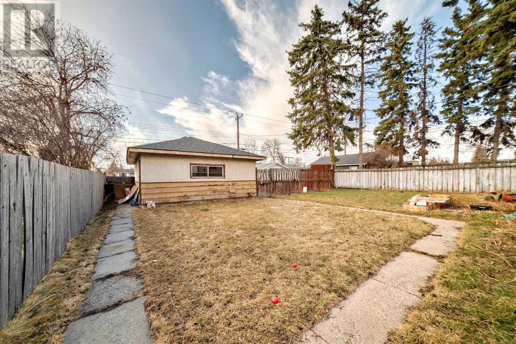 Single Family House Bungalow for Sale in   Street SE Southview Calgary 