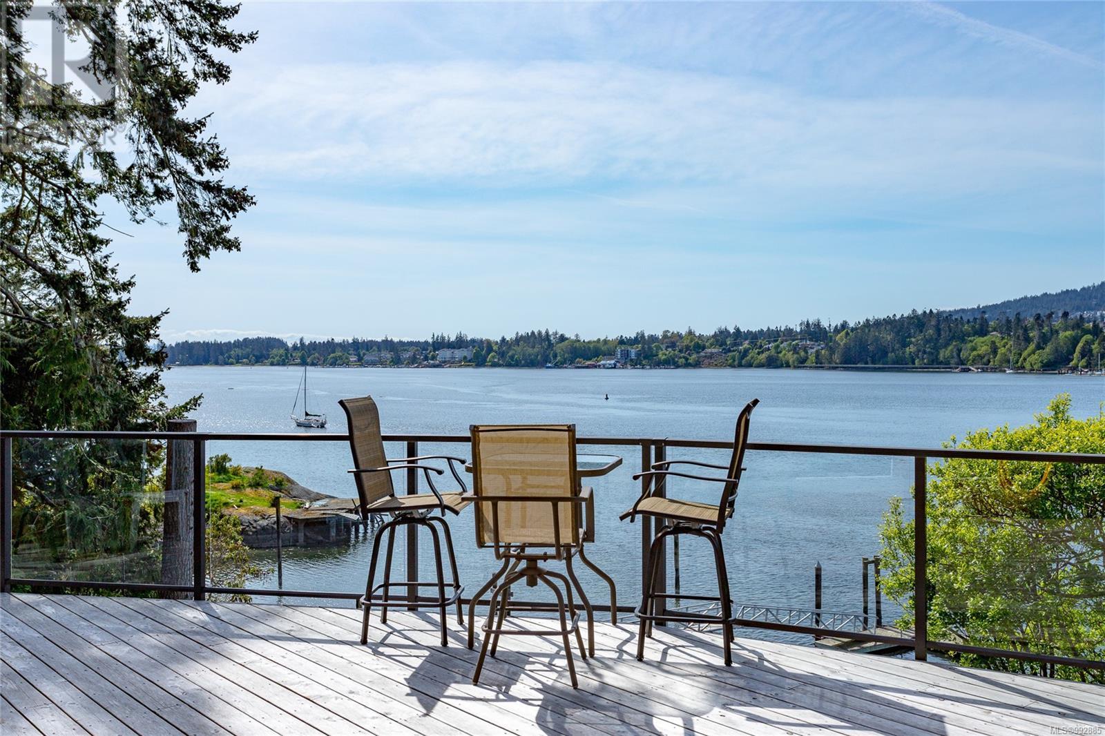 6510 Thornett Rd, Sooke