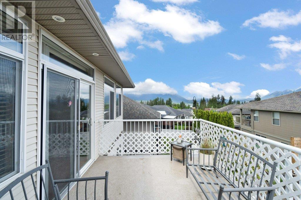  1181 Old Auto Road Southeast, Salmon Arm