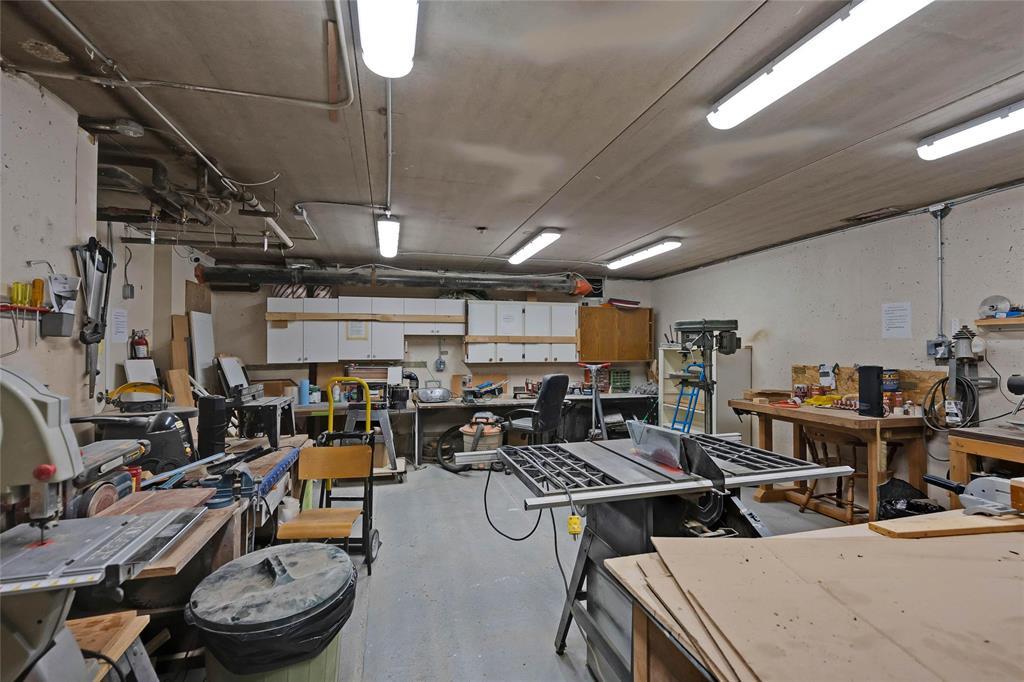 Photo 35 of 12 F 1975 Corydon Avenue, Winnipeg MB