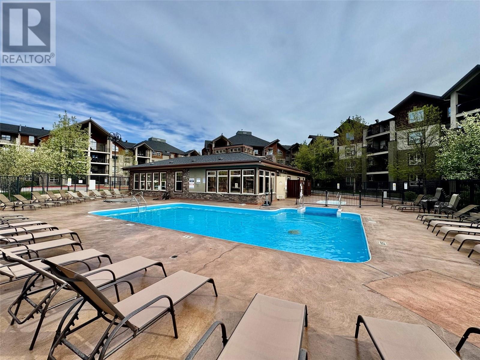 Photo 21 of 205 Third Avenue Unit 3202, Invermere BC