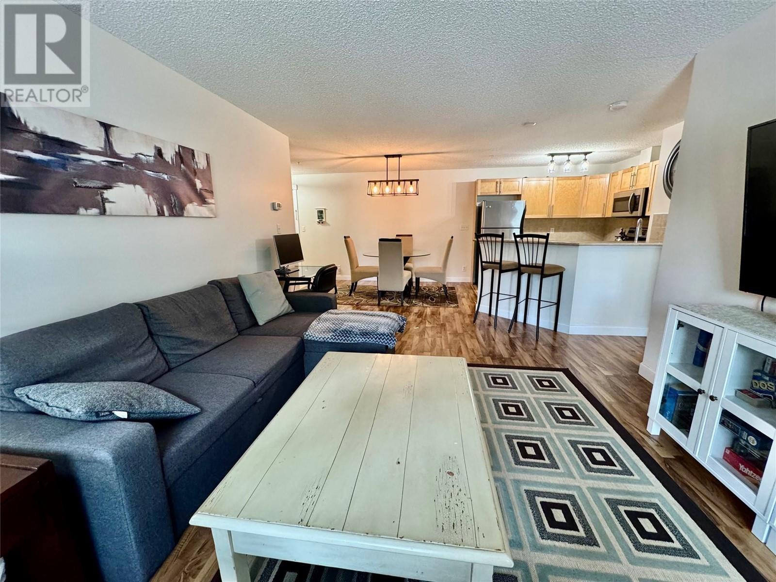 Photo 7 of 205 Third Avenue Unit 3202, Invermere BC