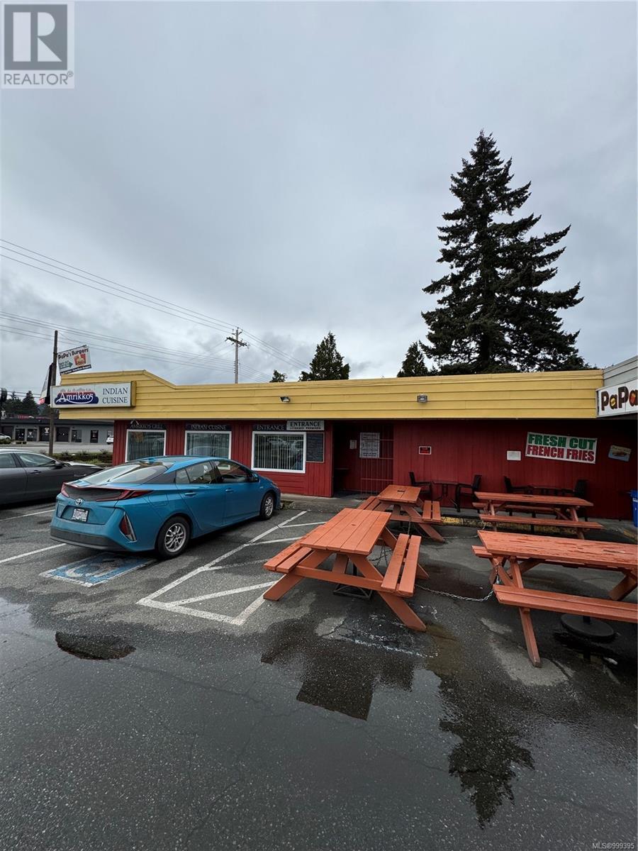  487 Island Highway East, Parksville