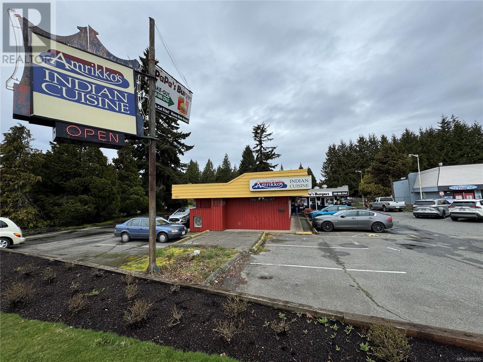  487 Island Highway East, Parksville