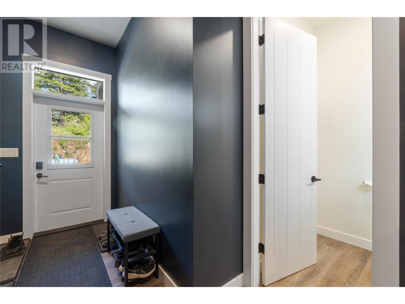Photo 5 of 1750 Recline Ridge Road, Tappen BC