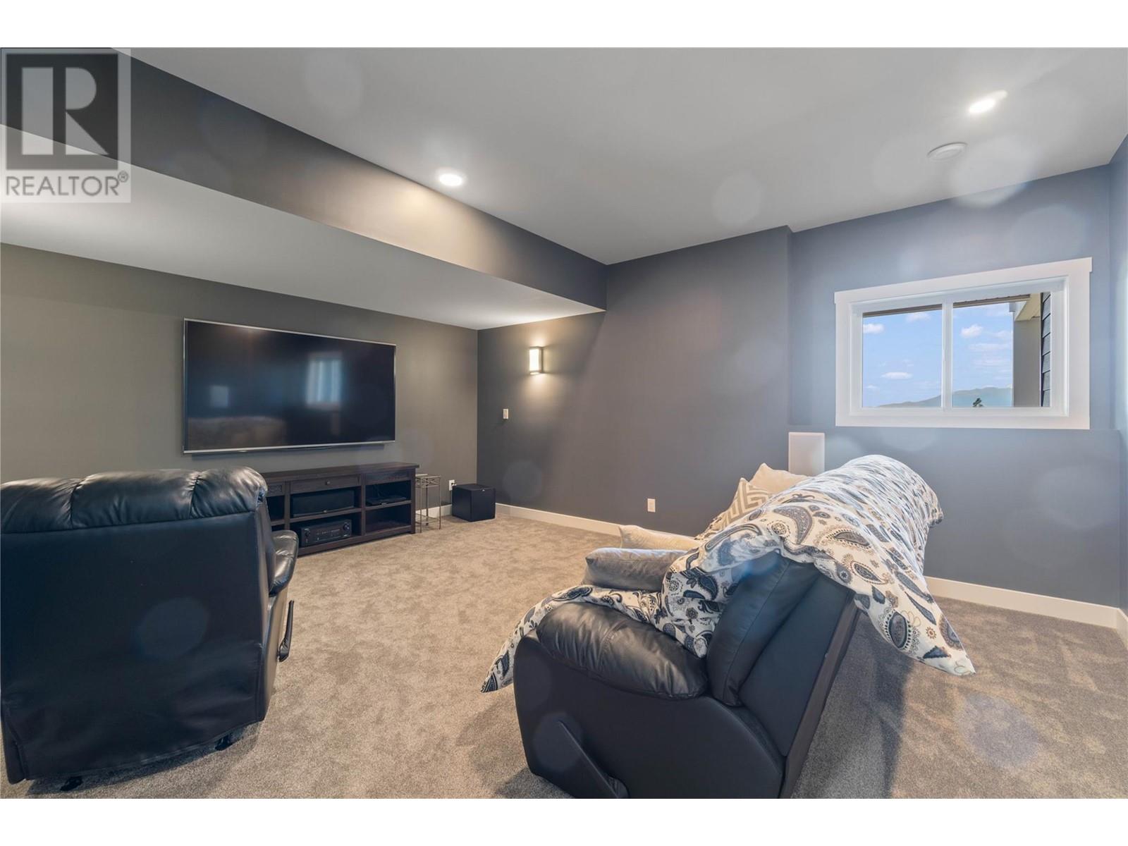 Photo 10 of 1750 Recline Ridge Road, Tappen BC