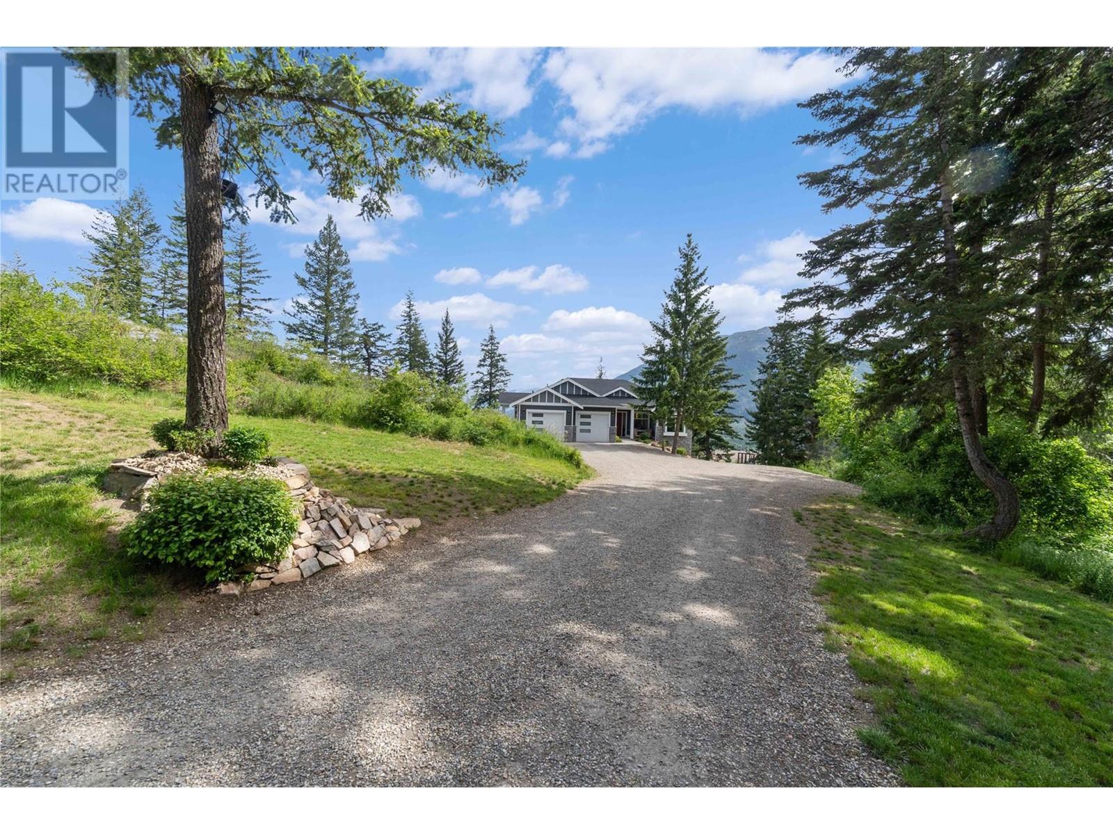 Photo 38 of 1750 Recline Ridge Road, Tappen BC