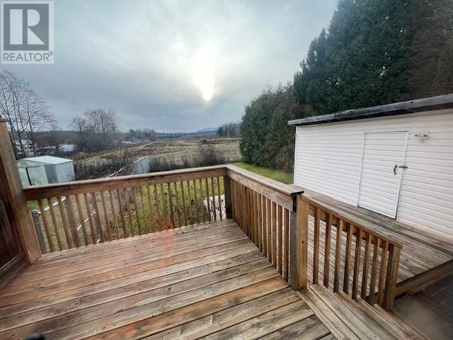 5011 GRAHAM Avenue, Terrace