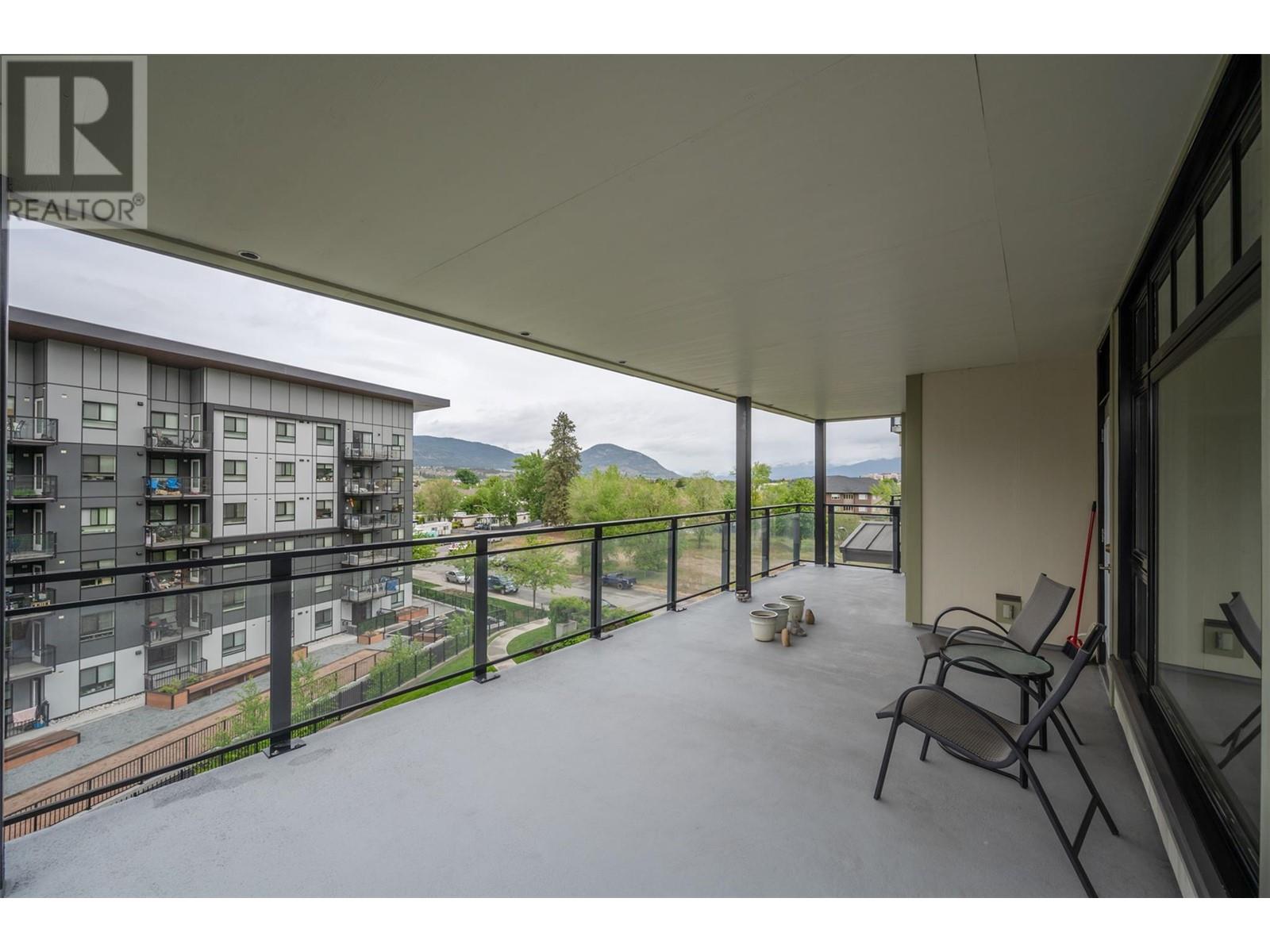 406 3301 Skaha Lake Road, Penticton