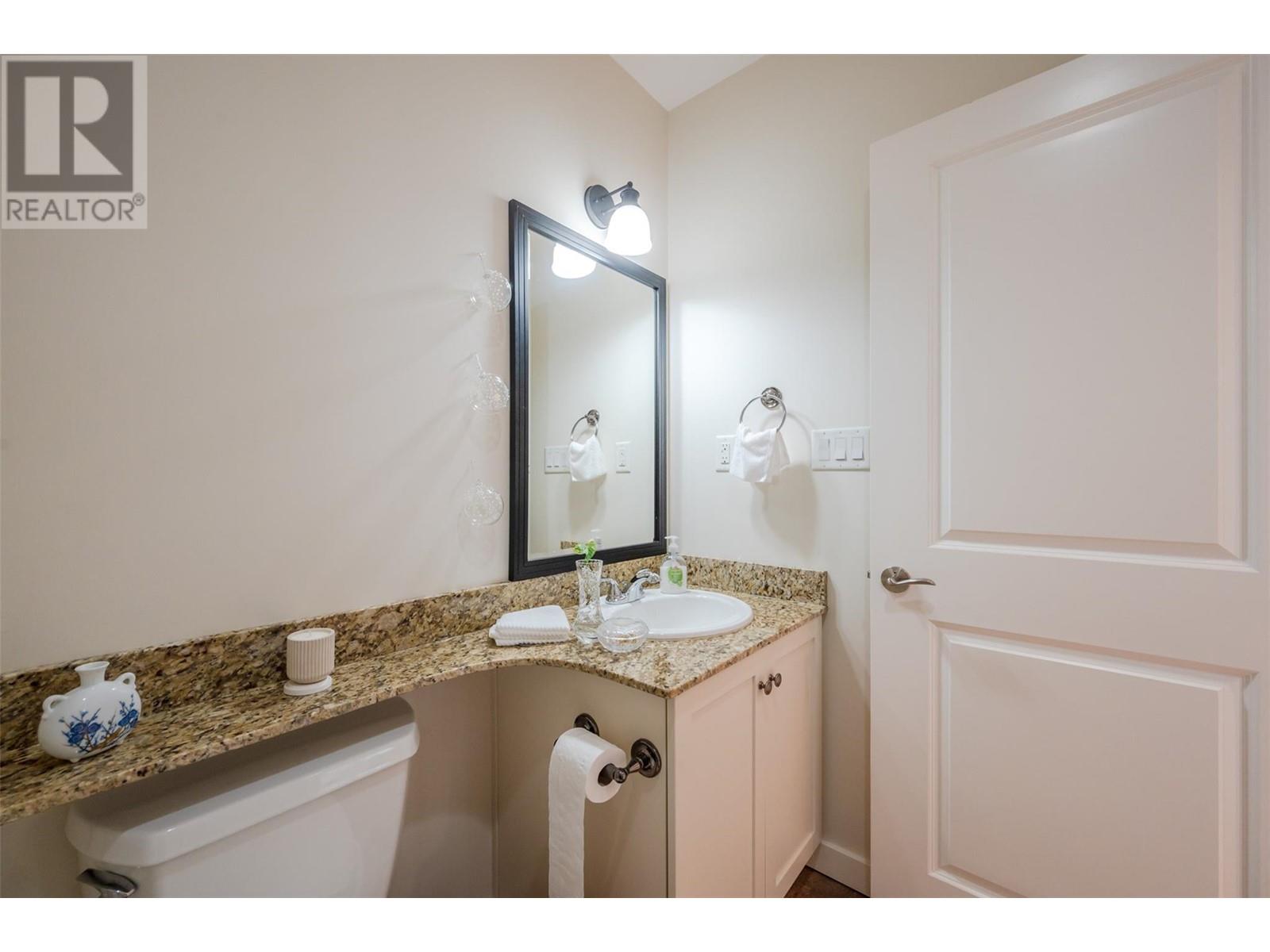 406 3301 Skaha Lake Road, Penticton