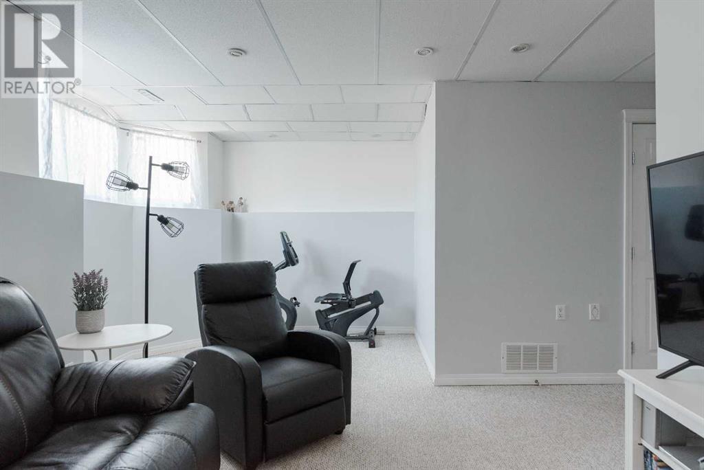 102 Archibald Bay, Fort McMurray, Alberta