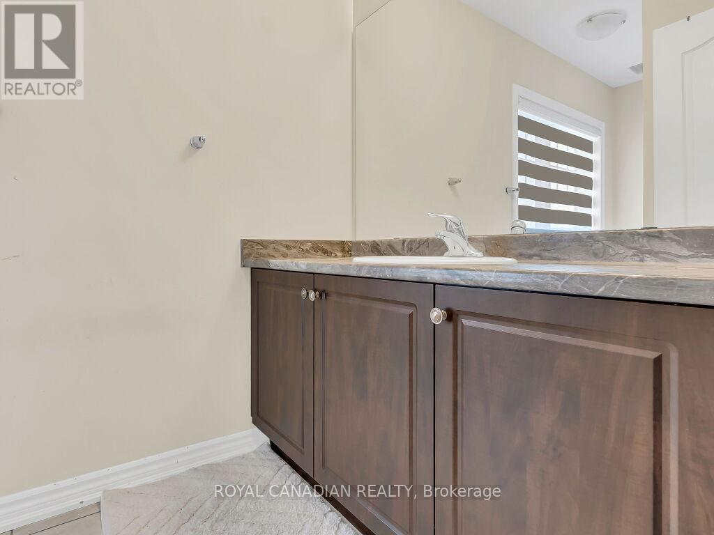 Photo 2 of 84 Rainbow Drive, Haldimand ON
