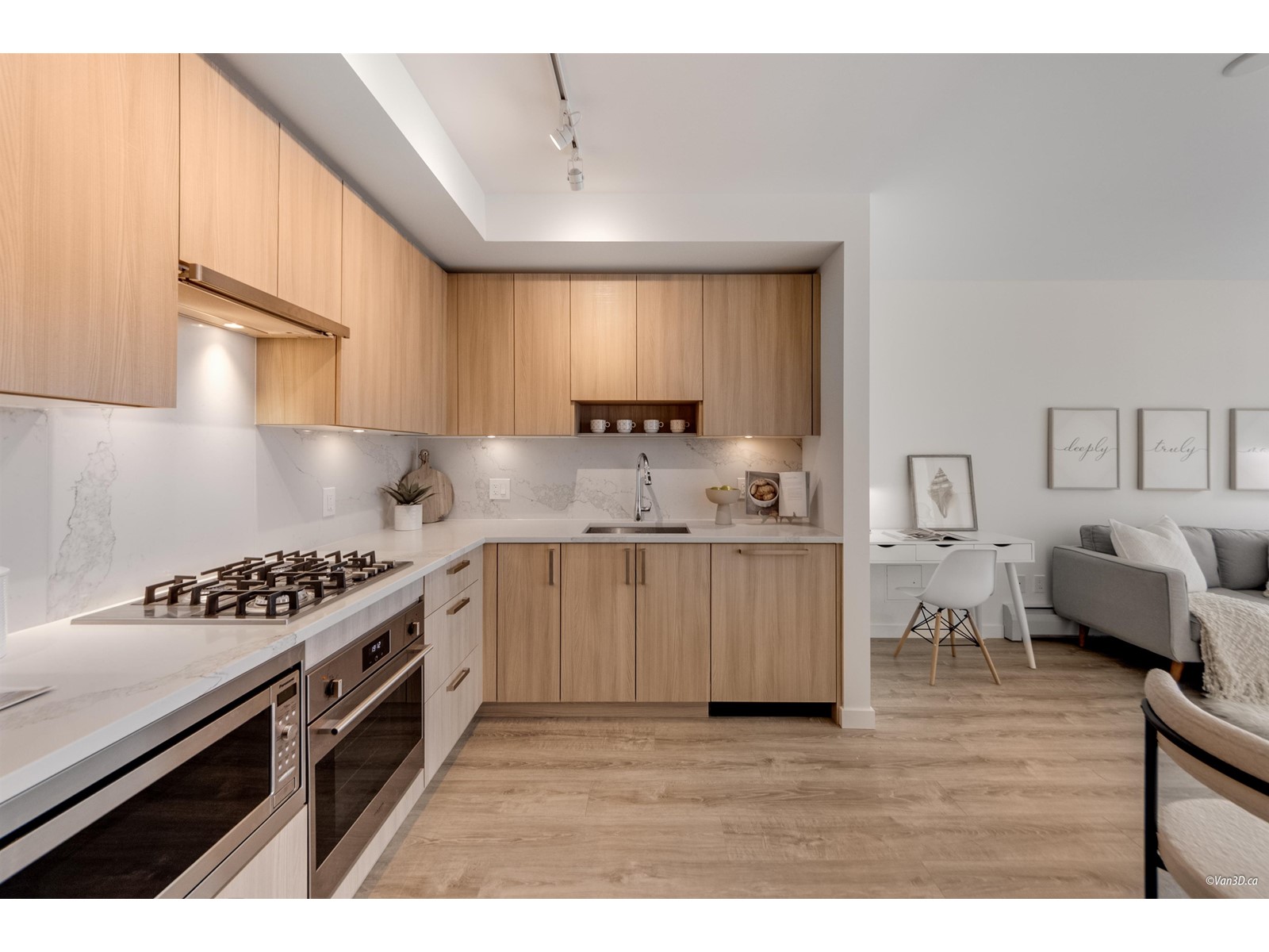 Photo 6 of 1114 13350 Central Avenue, Surrey BC