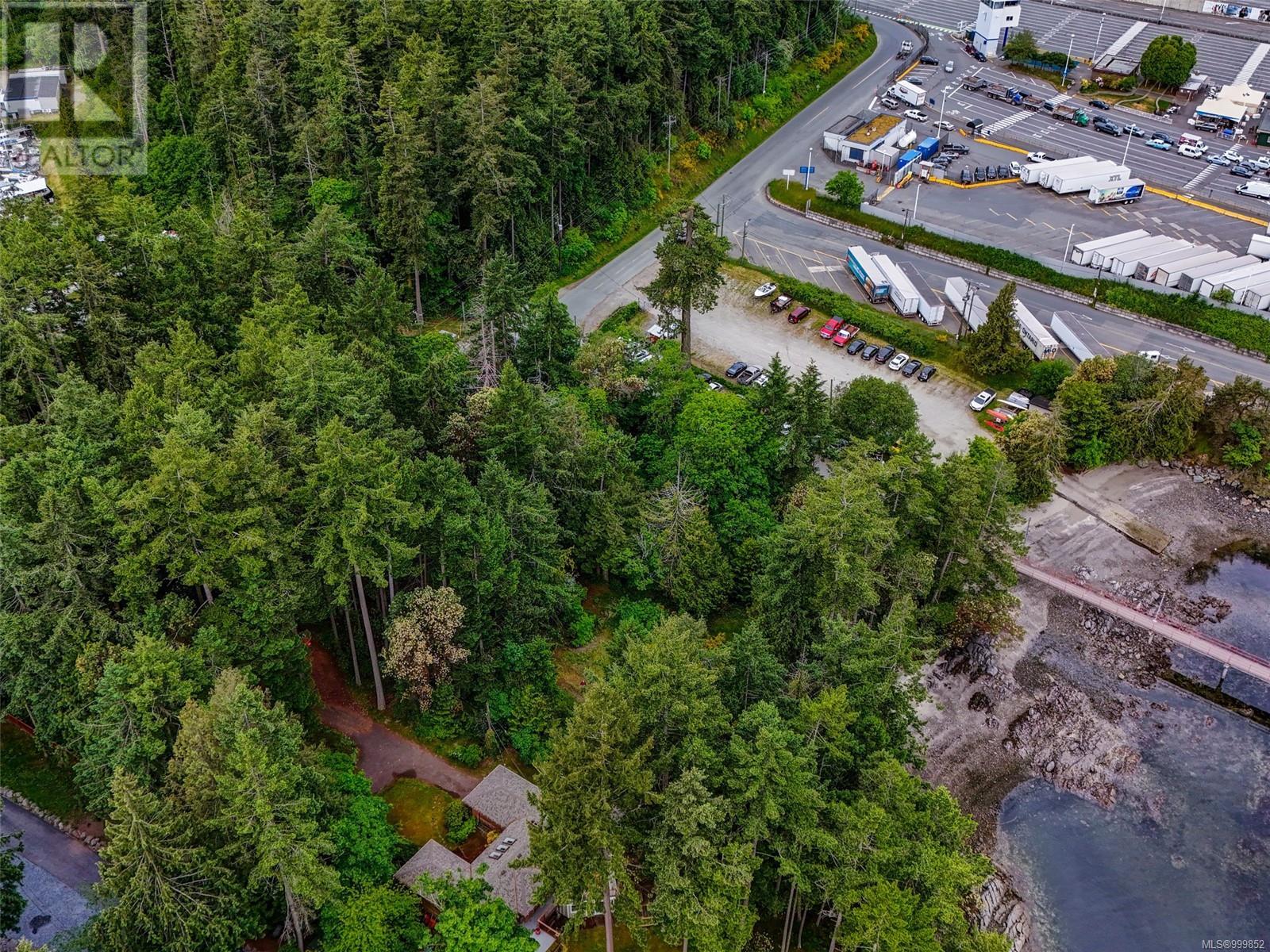  2220 Dolphin Road, North Saanich