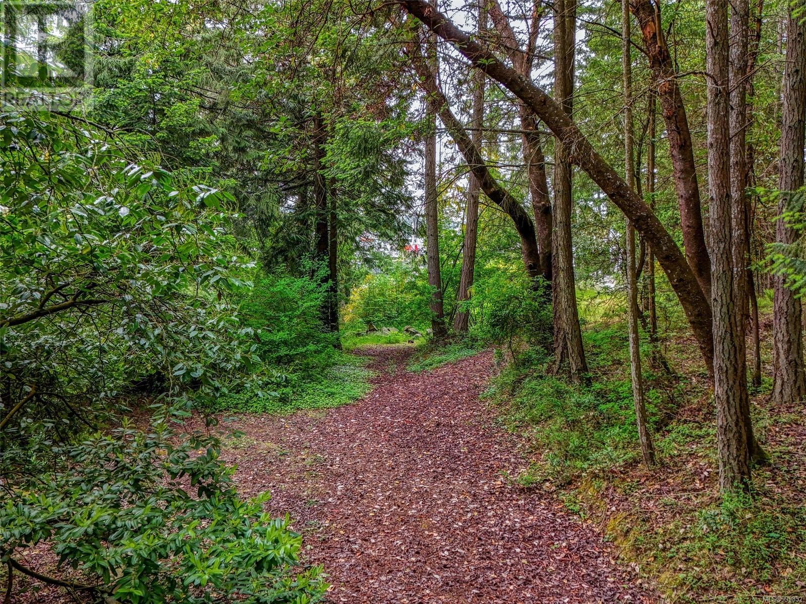  2220 Dolphin Road, North Saanich