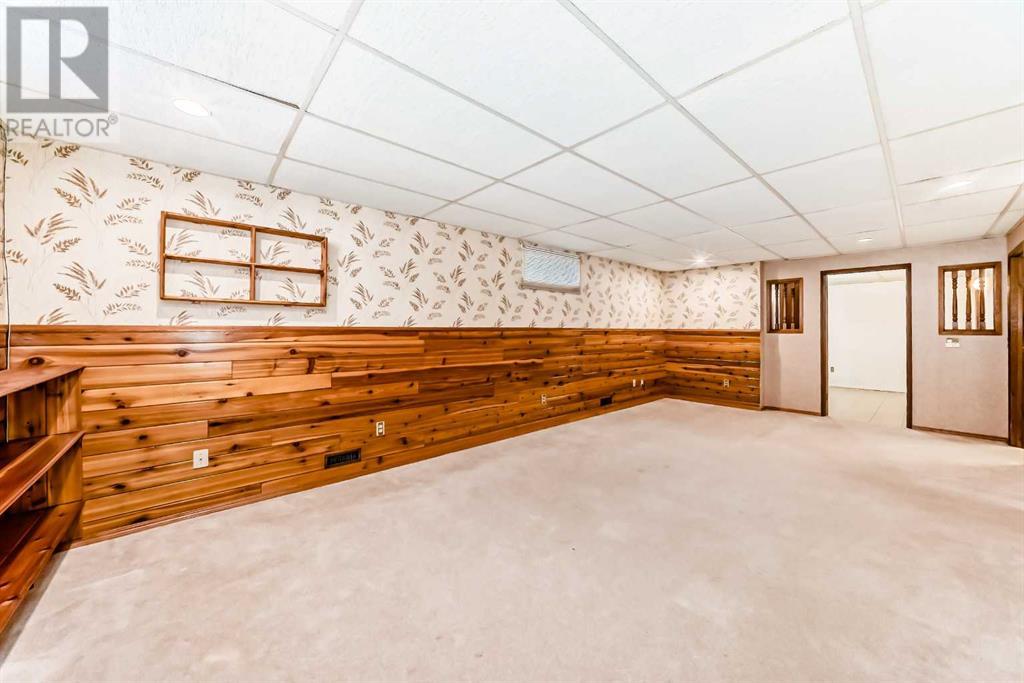 Single Family House Bungalow for Sale in   Street NE Temple Calgary 