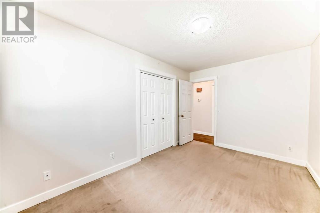 Single Family House Bungalow for Sale in   Street NE Temple Calgary 