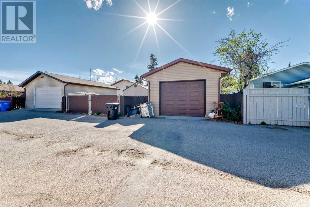 Single Family House Bungalow for Sale in   Street NE Temple Calgary 