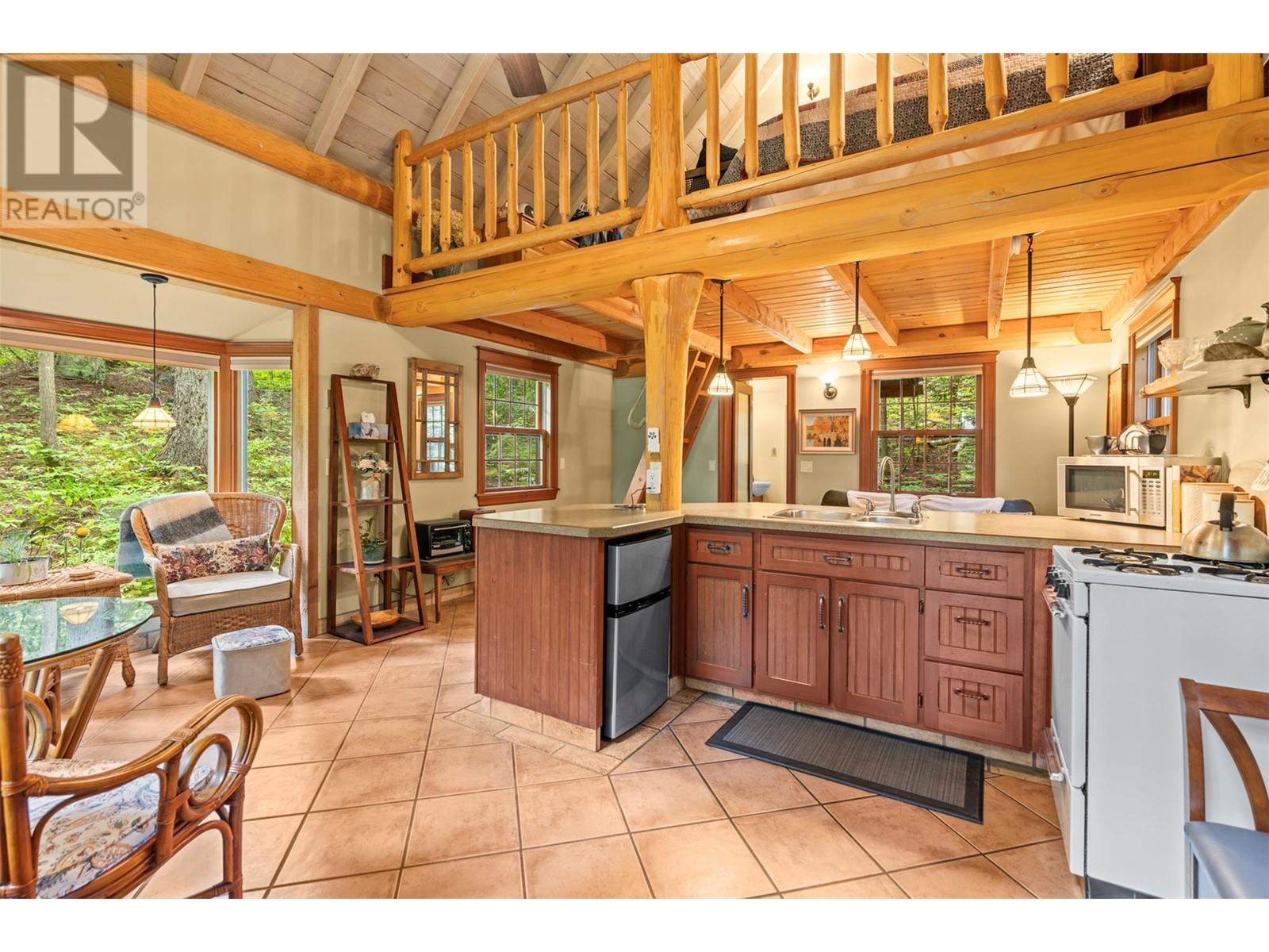  100 Miska Road, Enderby