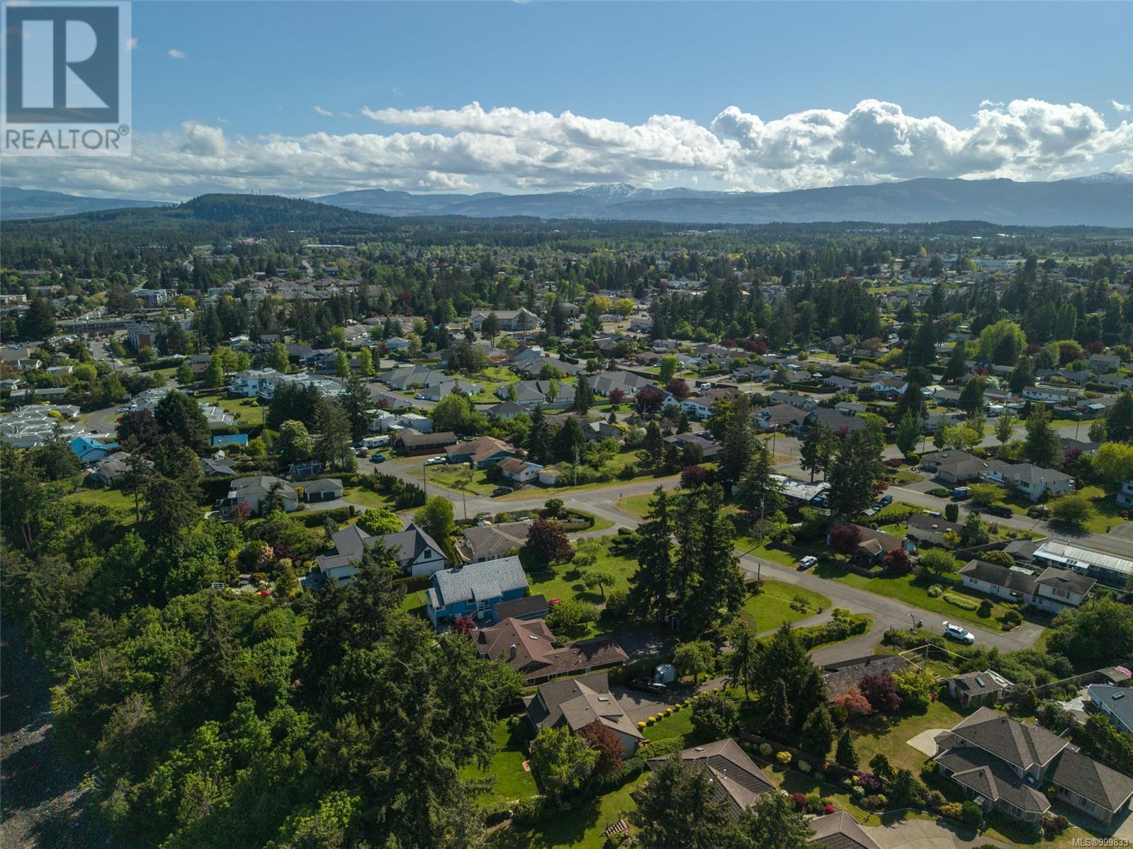 428 Dogwood St N, Parksville real estate listing 999833