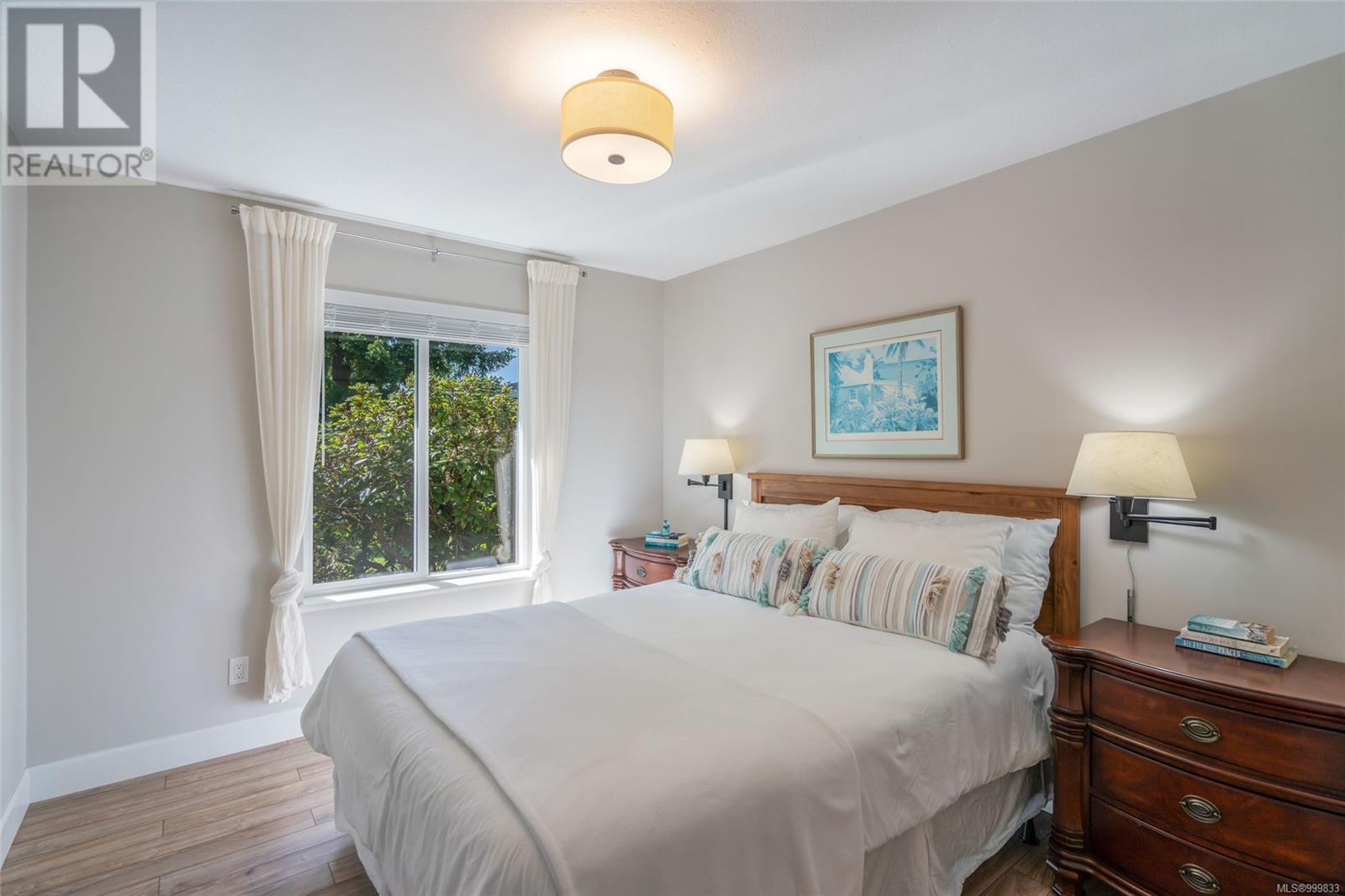 428 Dogwood St N, Parksville real estate listing 999833
