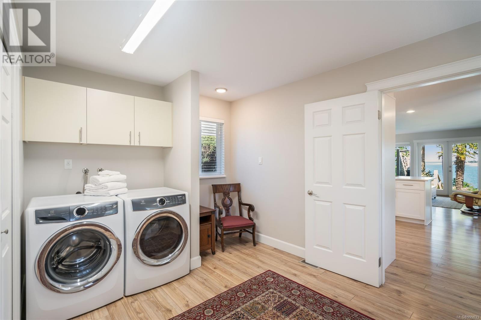 428 Dogwood St N, Parksville real estate listing 999833