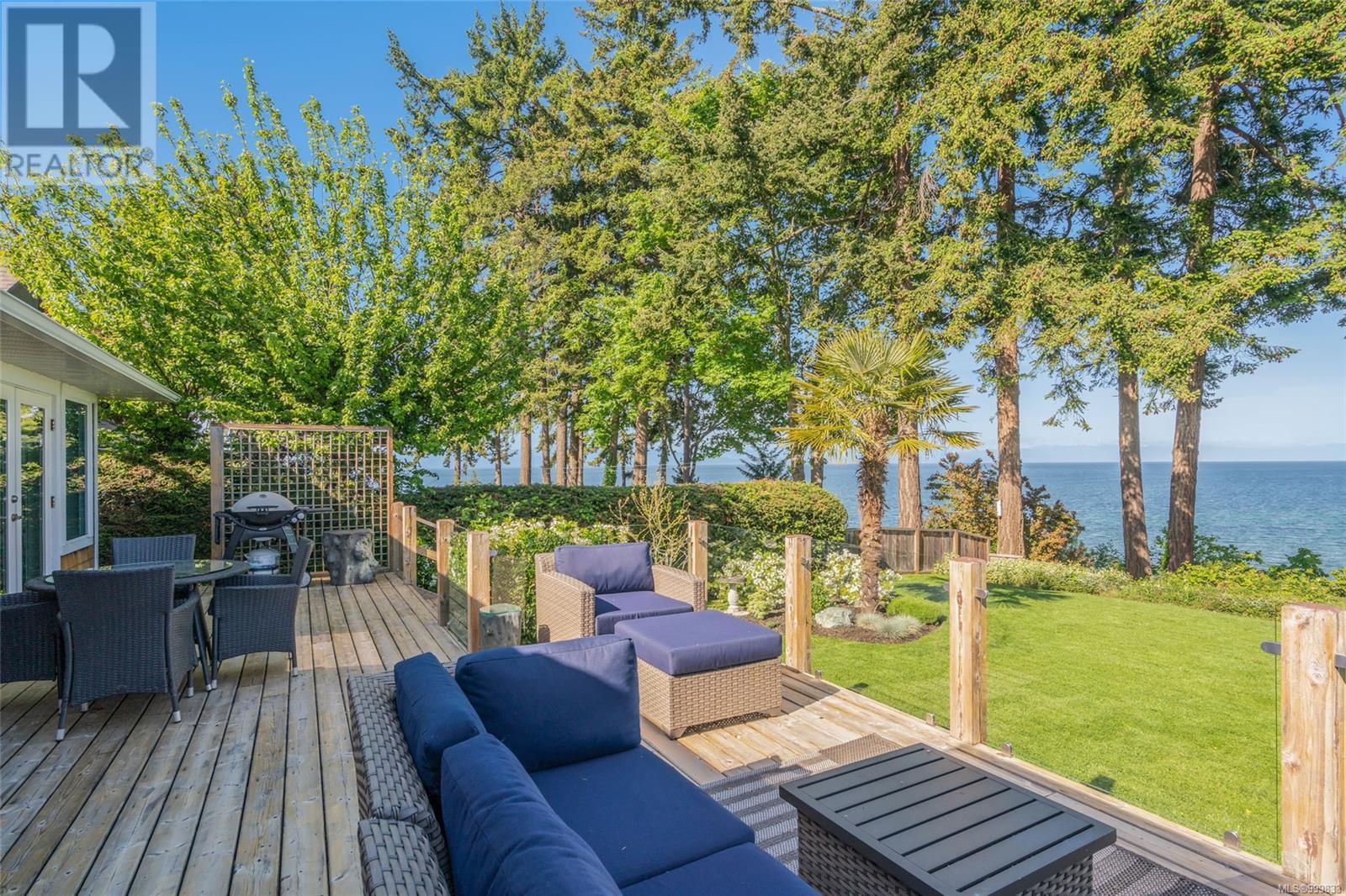 428 Dogwood St N, Parksville real estate listing 999833