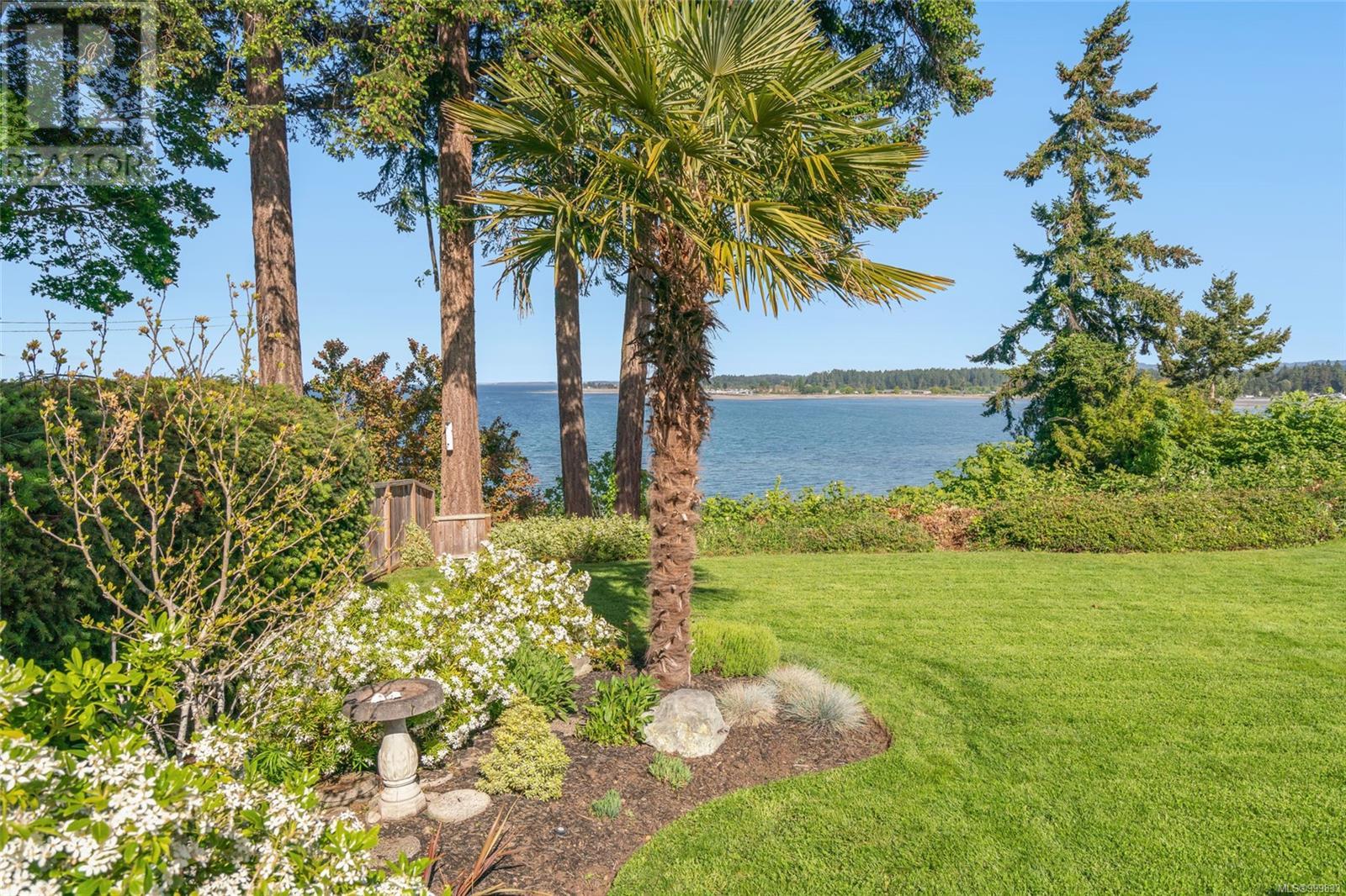 428 Dogwood St N, Parksville real estate listing 999833