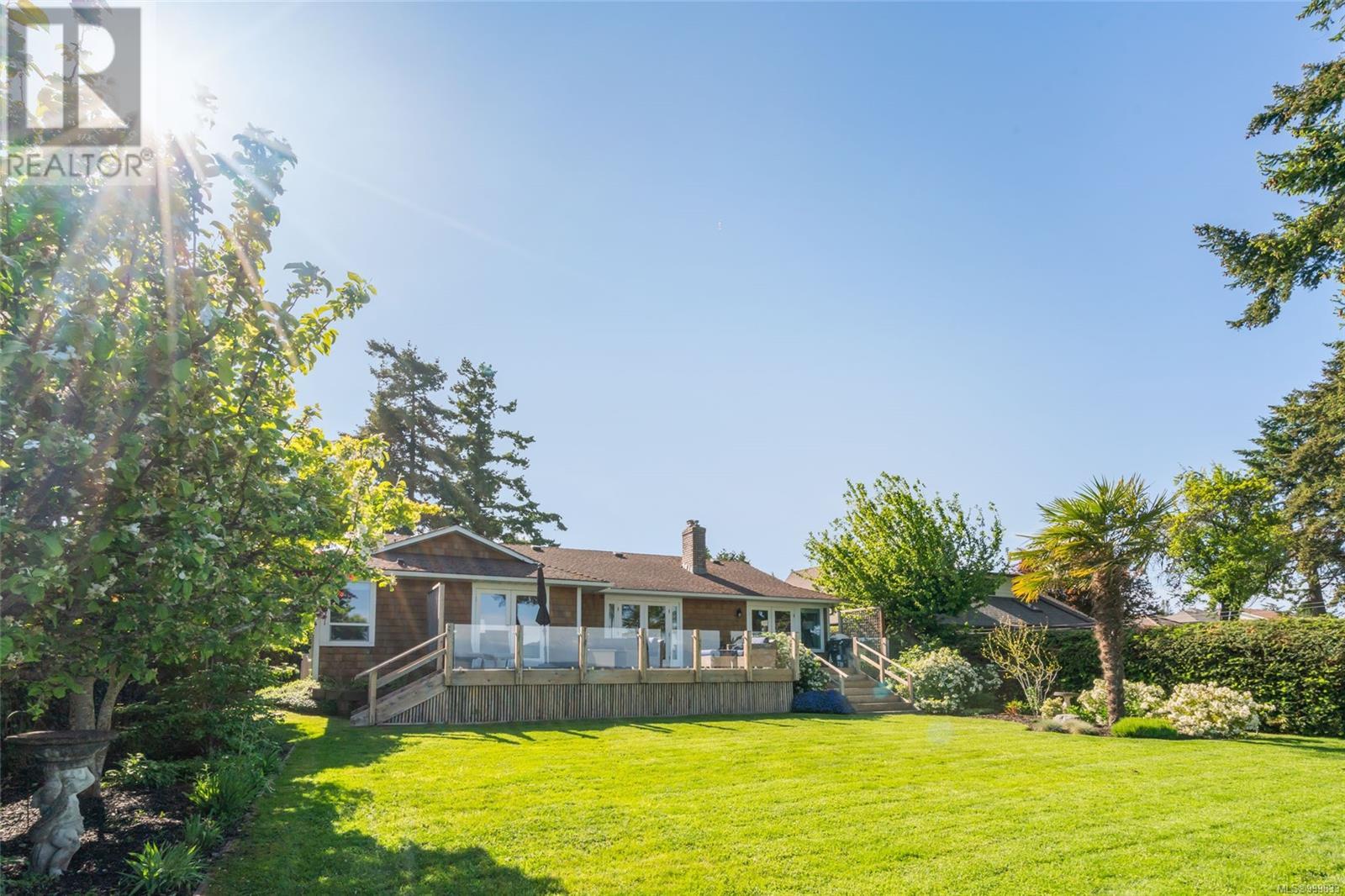 428 Dogwood St N, Parksville real estate listing 999833