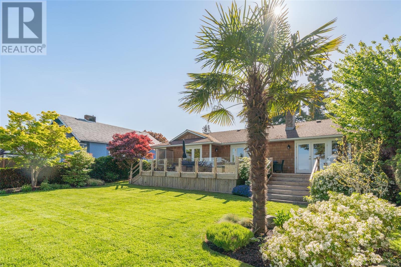 428 Dogwood St N, Parksville real estate listing 999833
