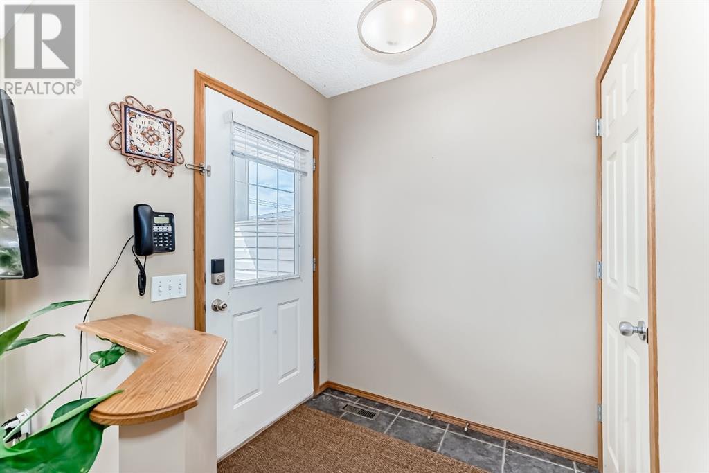 304 Ross Avenue, Cochrane