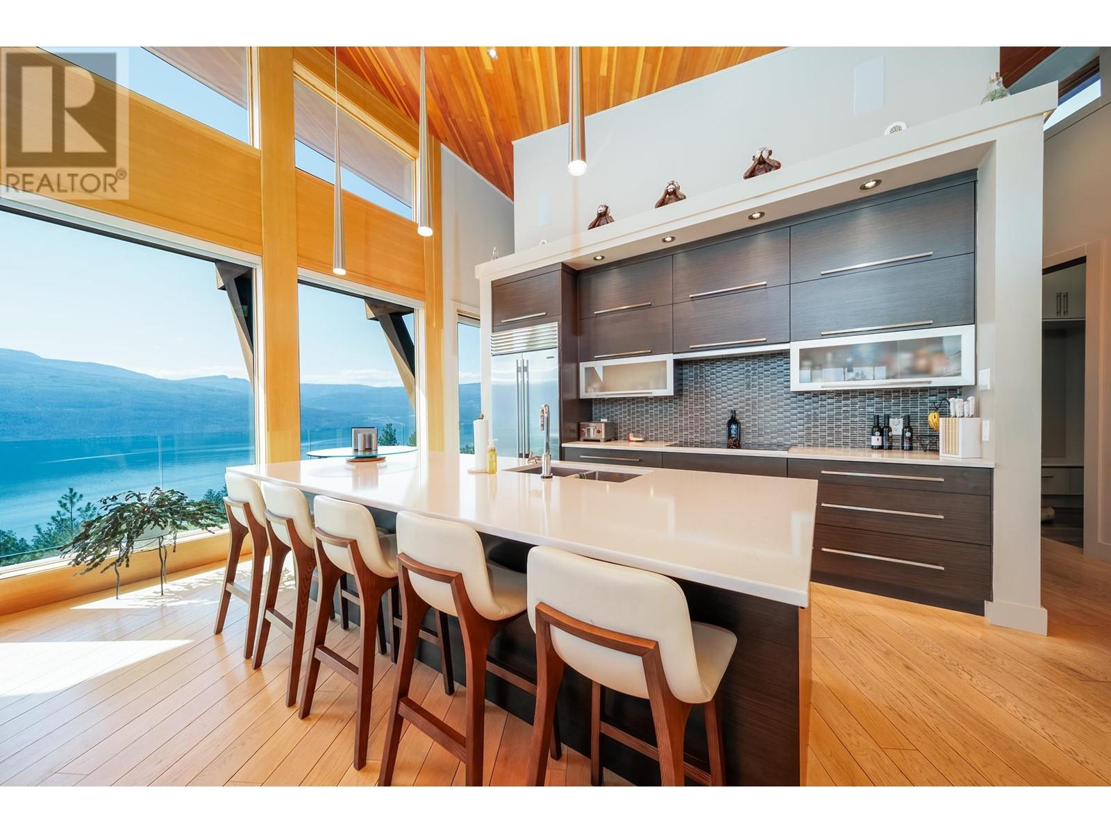 13889 Ogilvey Lane, Lake Country