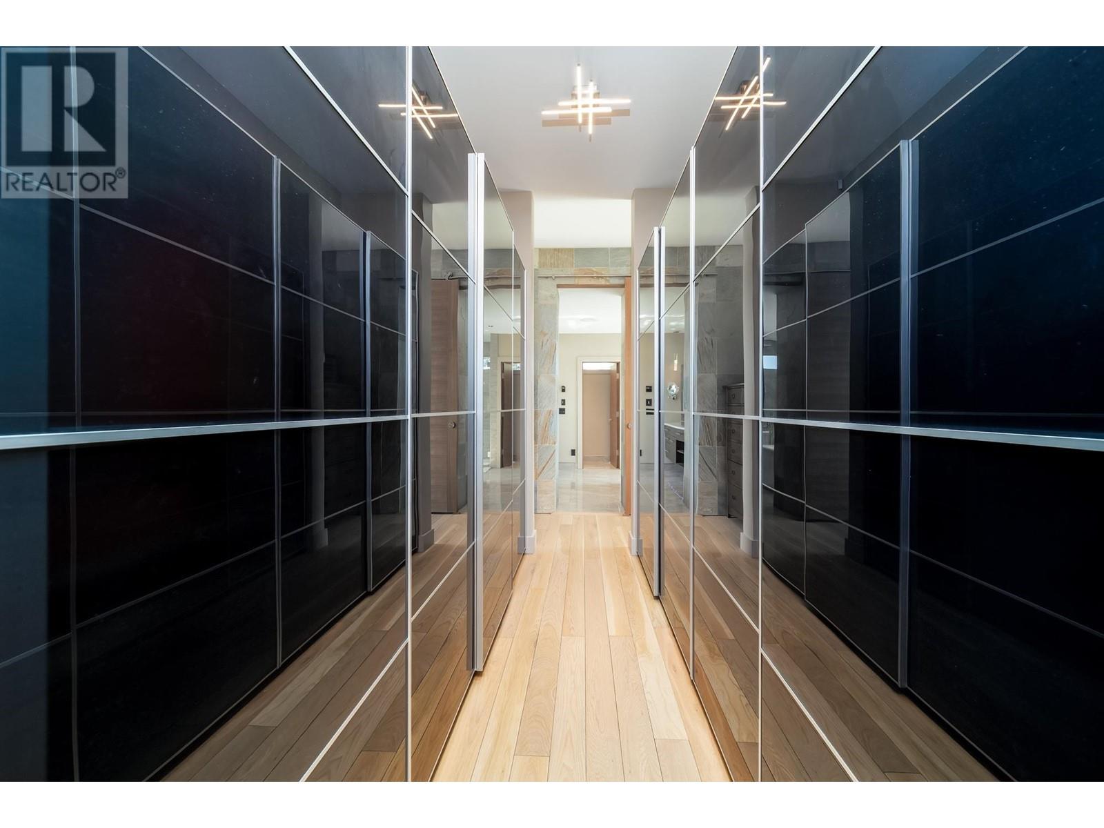 13889 Ogilvey Lane, Lake Country