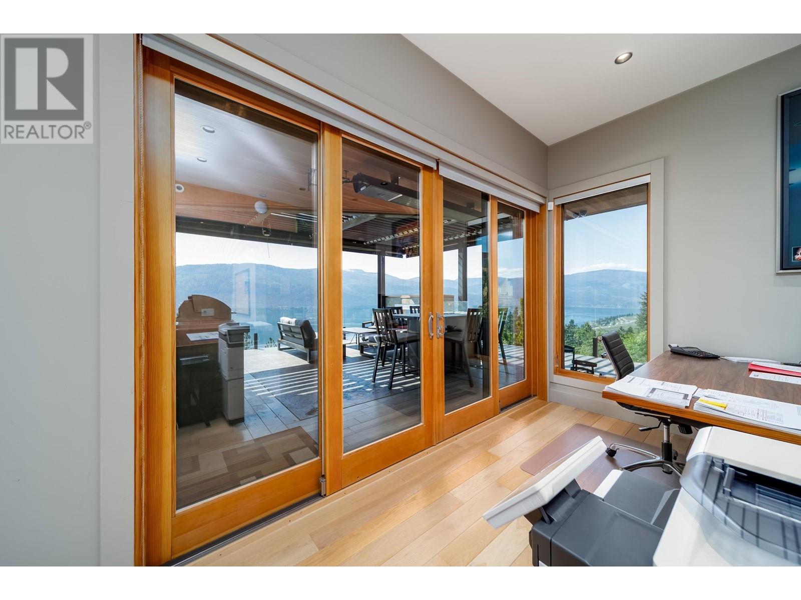 13889 Ogilvey Lane, Lake Country