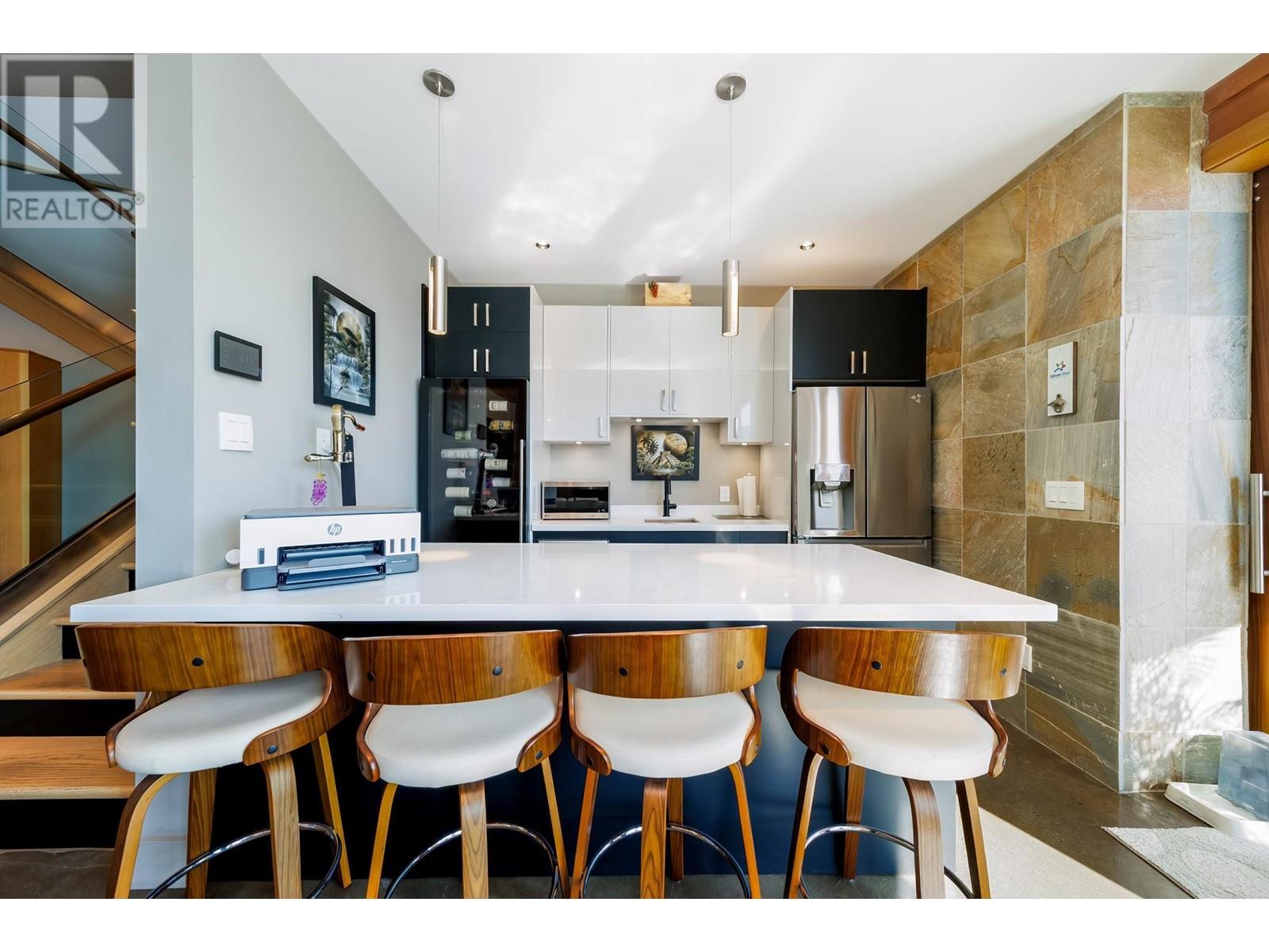 13889 Ogilvey Lane, Lake Country