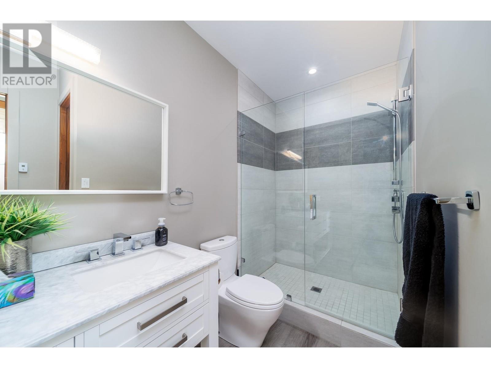 13889 Ogilvey Lane, Lake Country