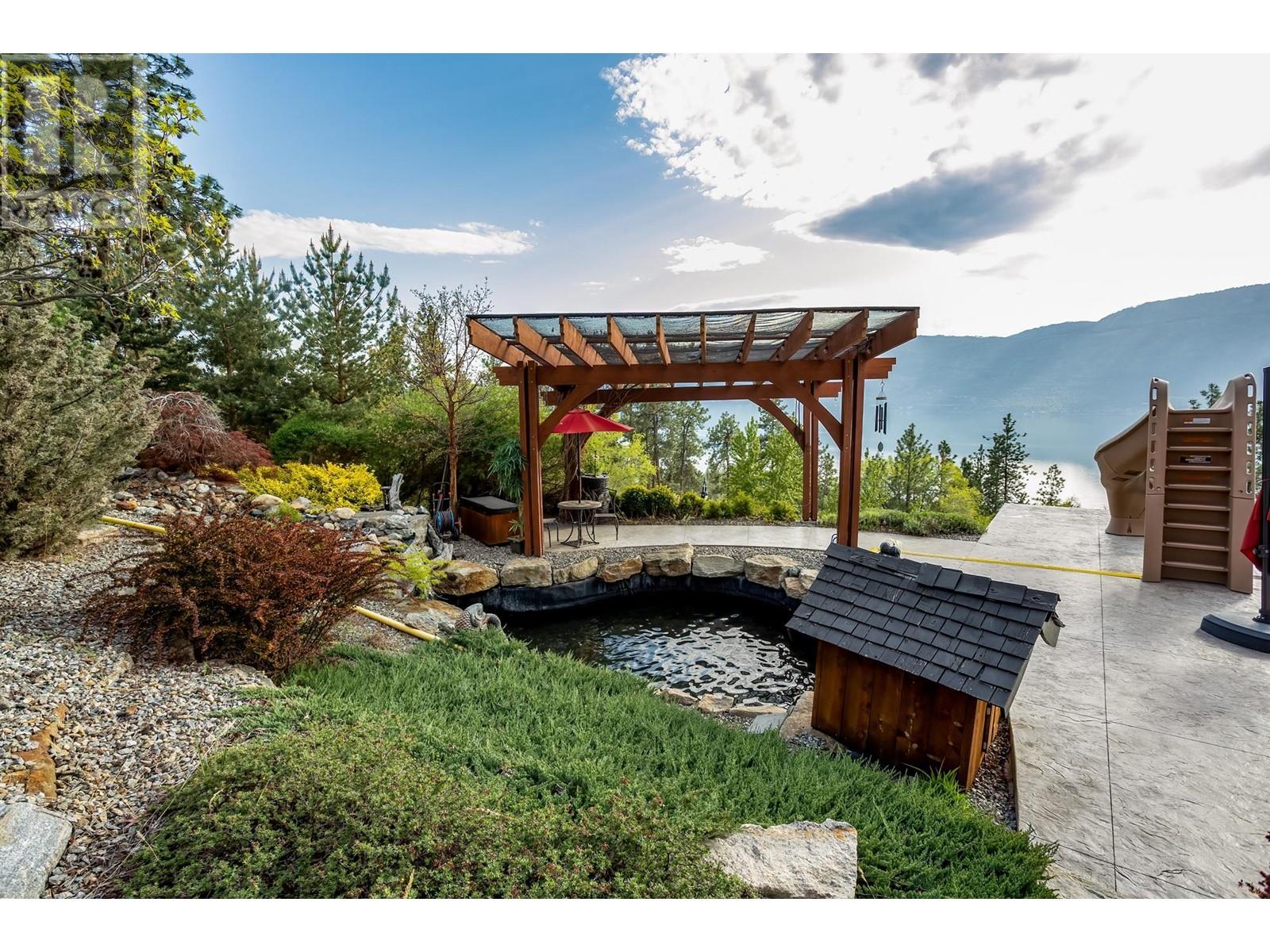 13889 Ogilvey Lane, Lake Country