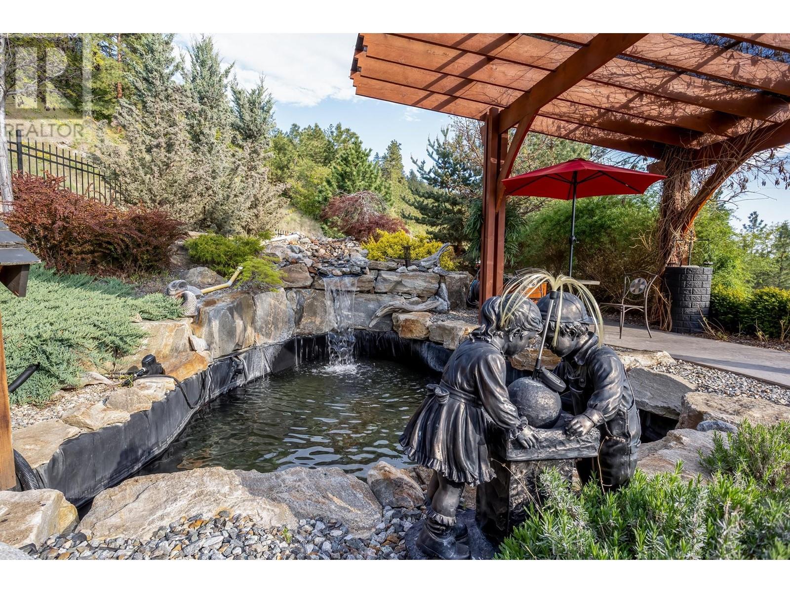 13889 Ogilvey Lane, Lake Country